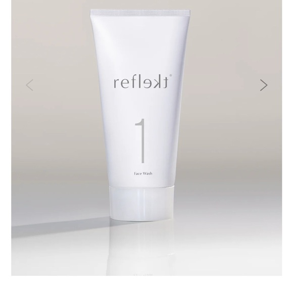 REFLEKT Cream and exfoliating Face Wash. This is great for that winter dryness! - Picture 3 of 3